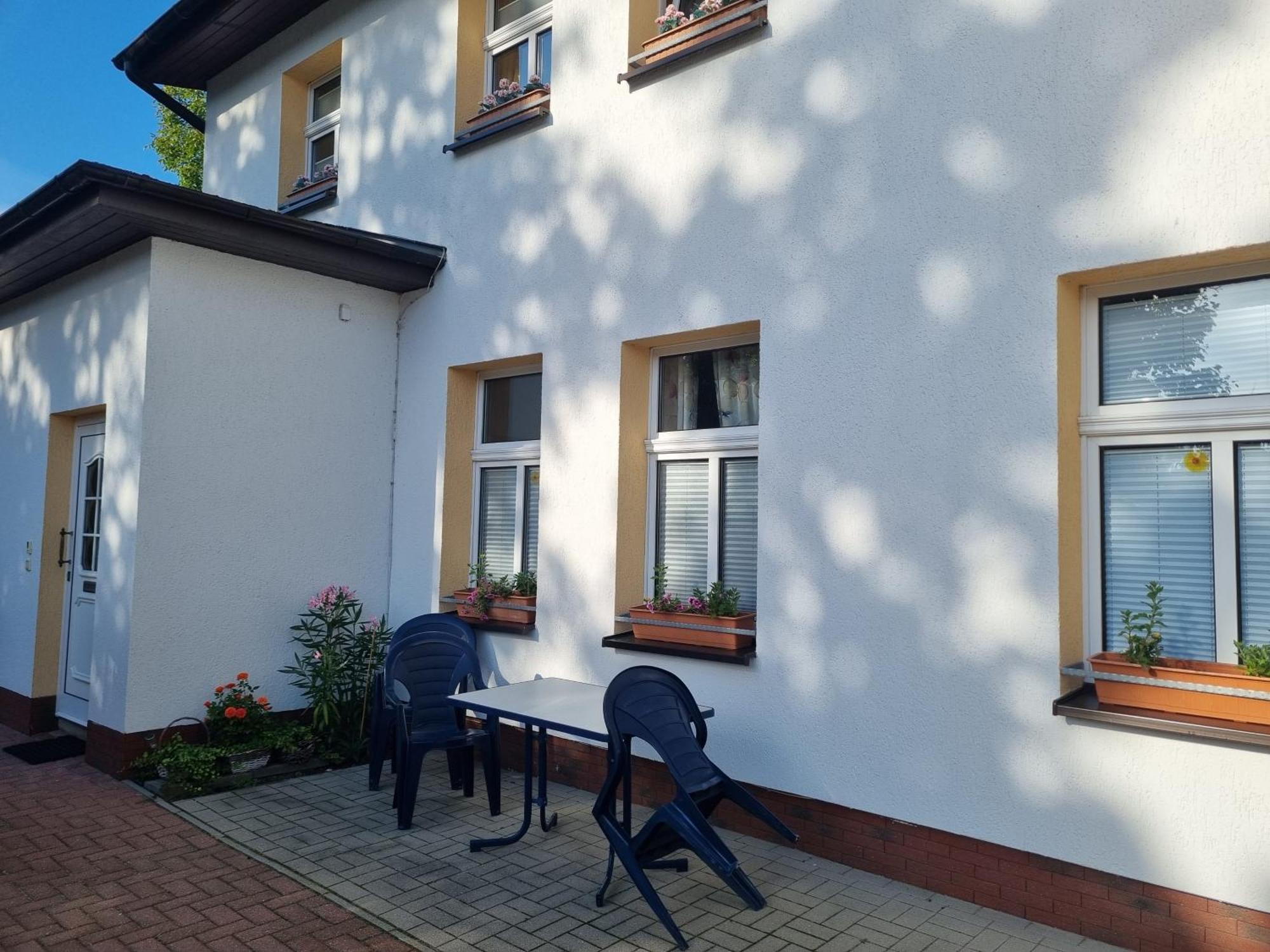 Kleine, Aber Feine Ferienwohnung Am Park 塞巴特黑灵斯多夫 外观 照片